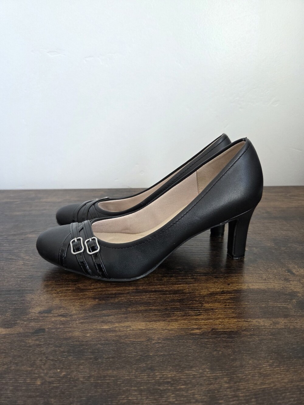 Life Stride Velocity Memory Foam Mickie Heel Shoe Black Professional Size 8.5 M